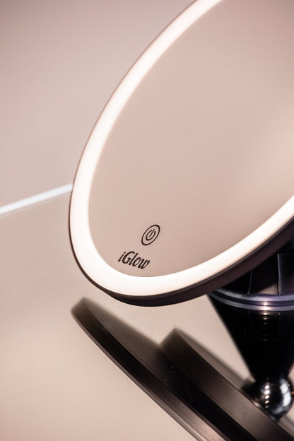 iGlow Halo Flex LED mirror with suction cup