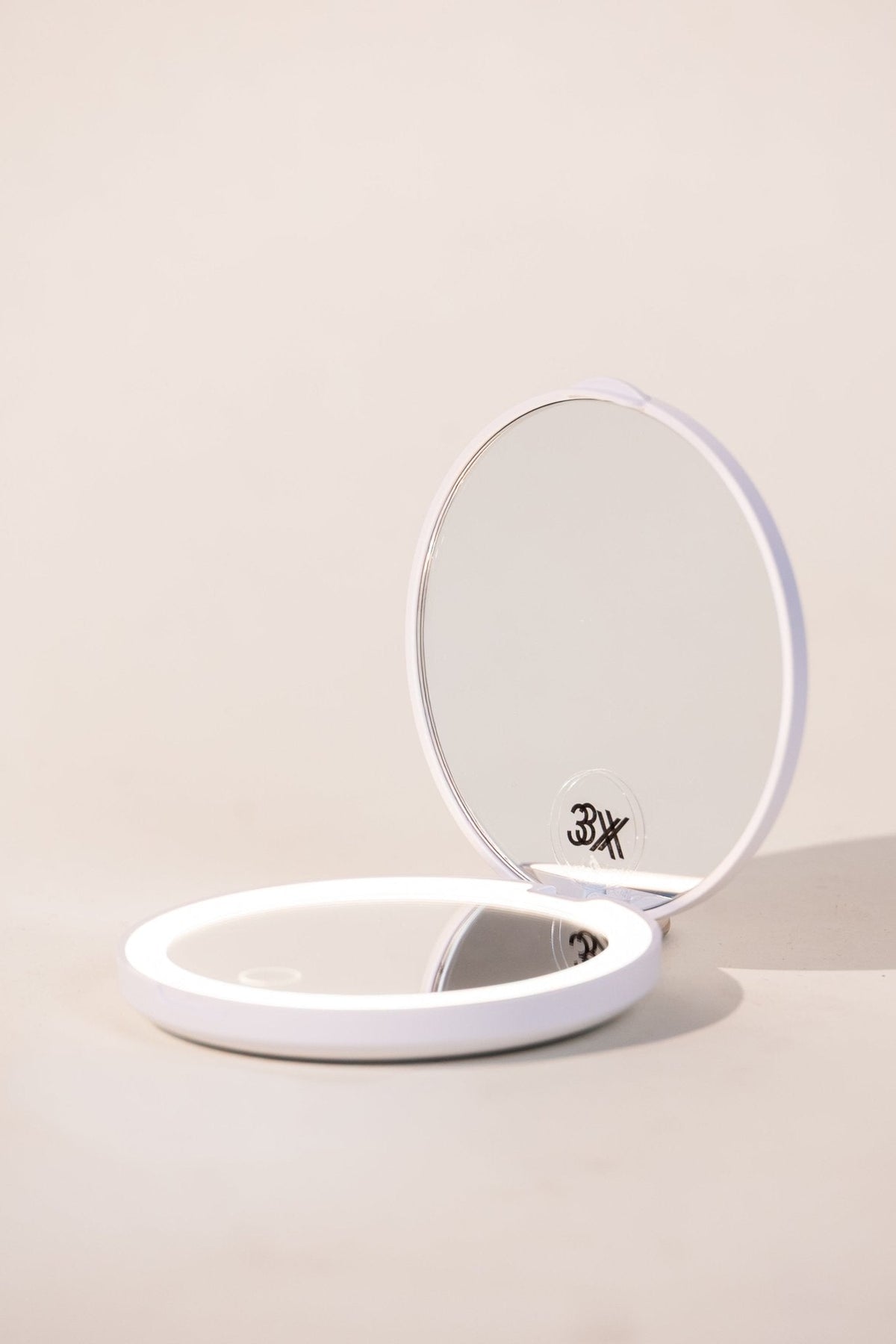 iGlow Halo Mini LED pocket mirror
